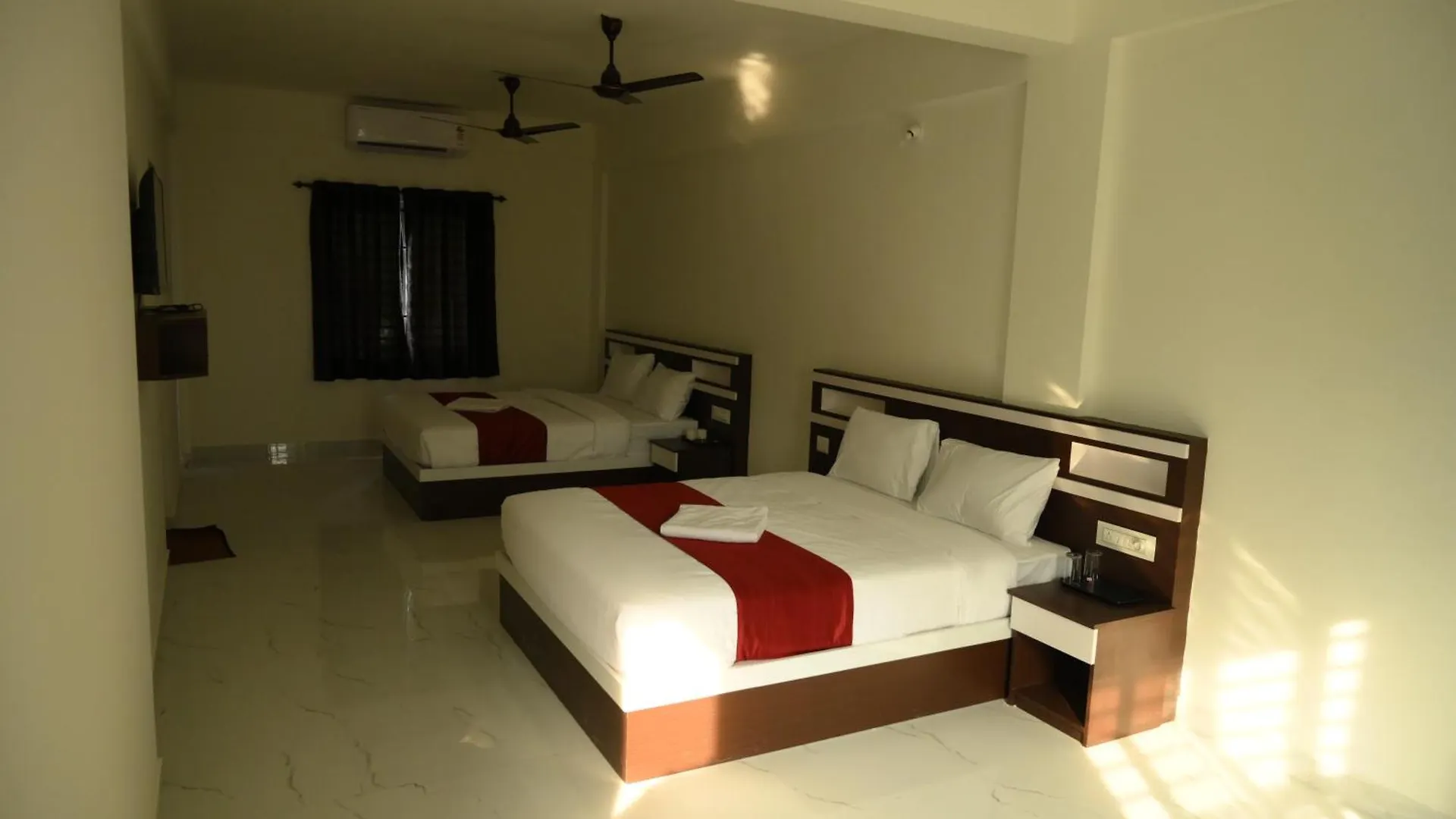 Aparthotel Cat'S Eye Hotel Kochi