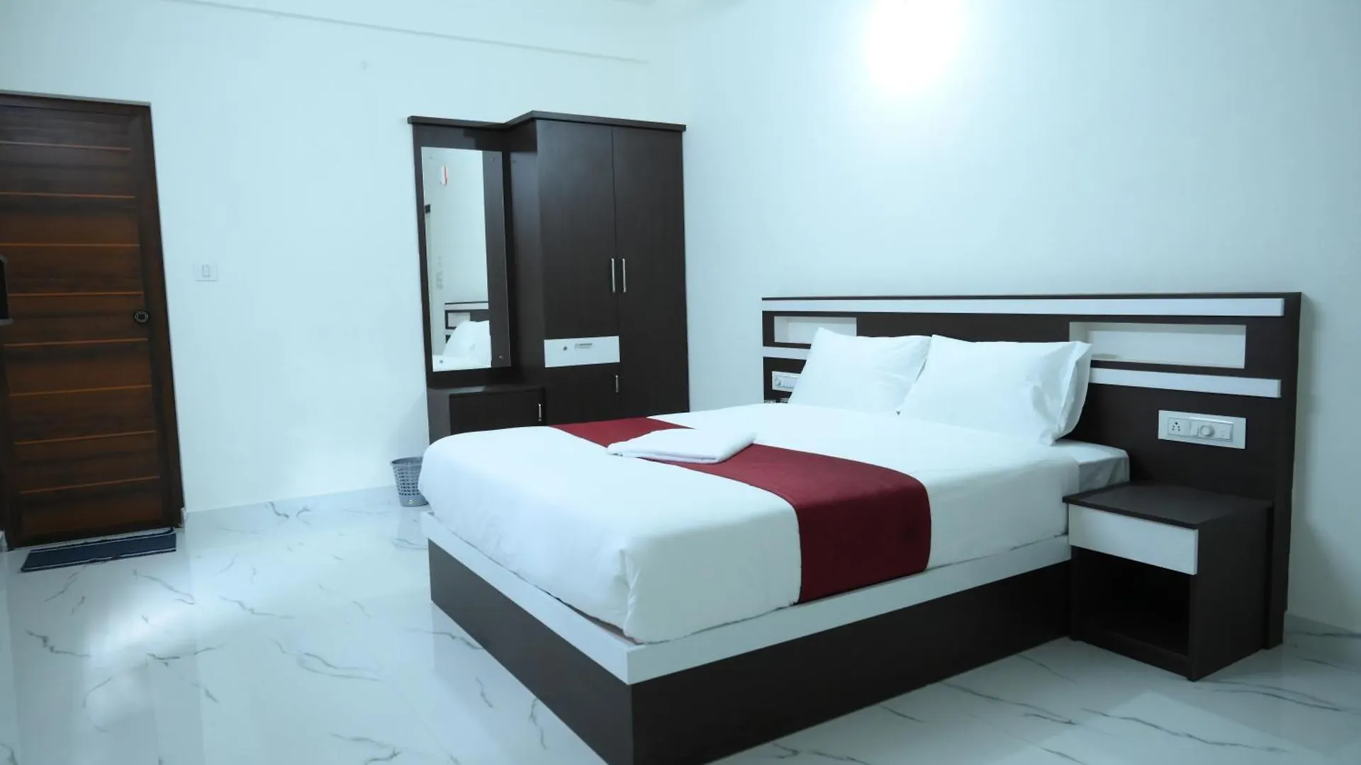 Cat'S Eye Hotel Kochi