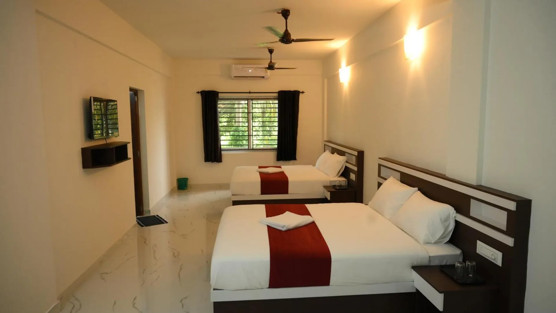 Cat'S Eye Hotel Kochi 0*,